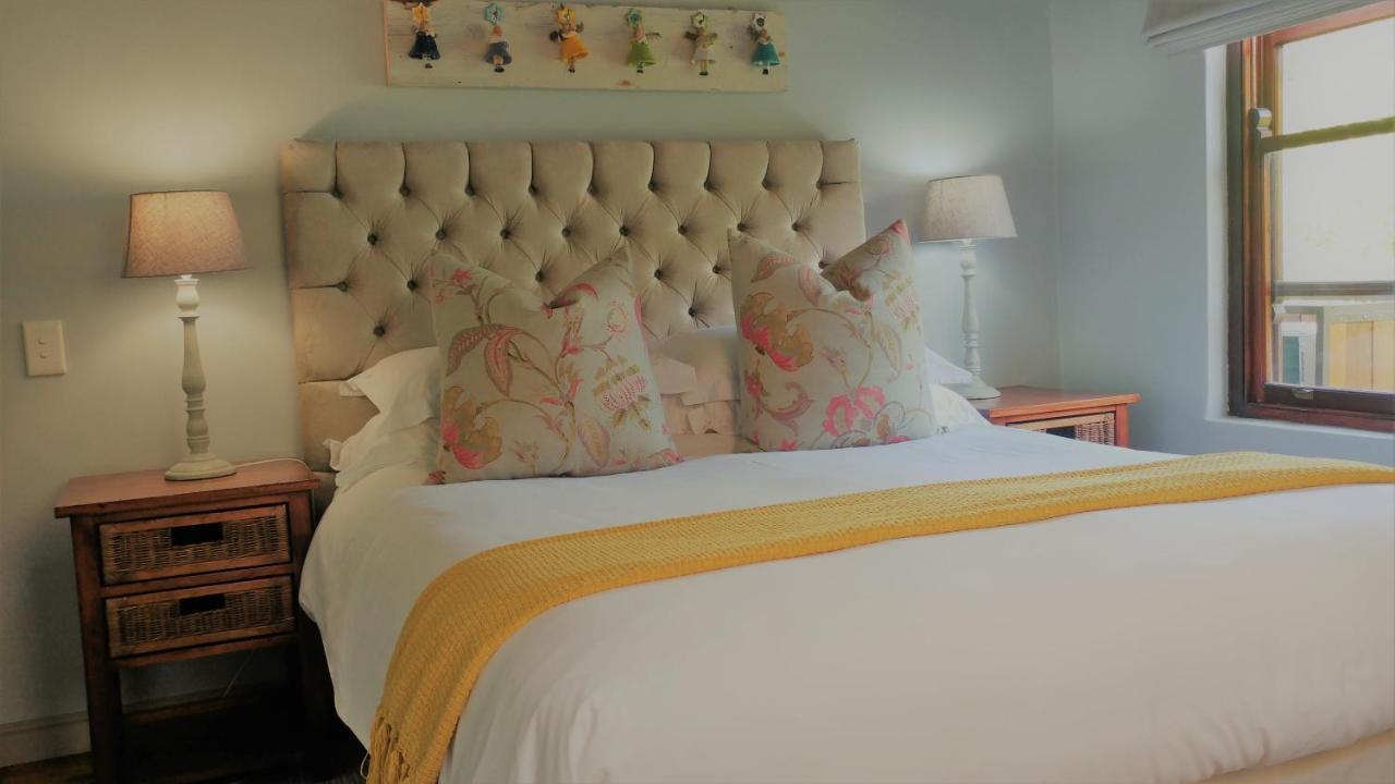 Aan De Vliet Guest House Stellenbosch Bagian luar foto