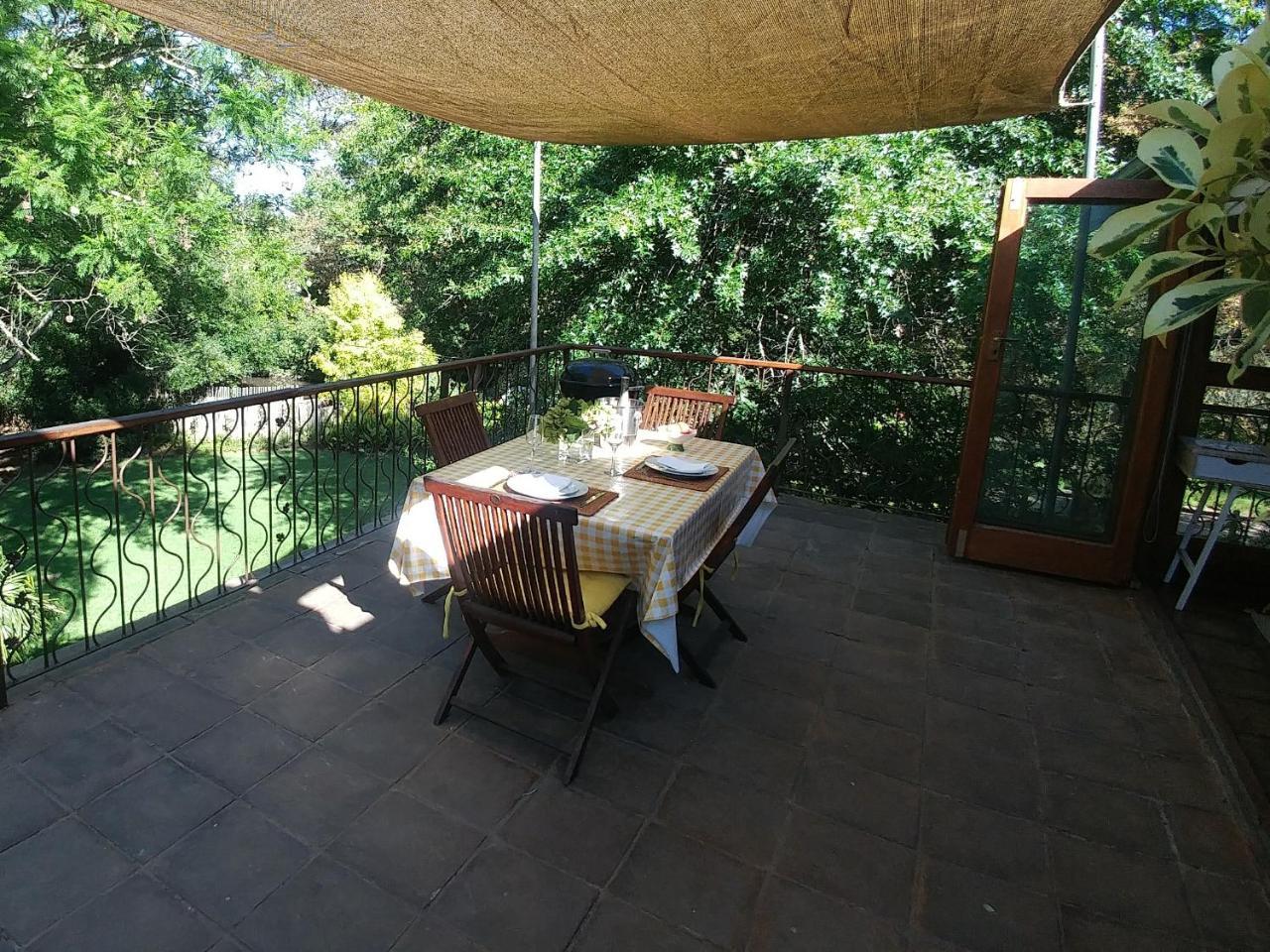 Aan De Vliet Guest House Stellenbosch Bagian luar foto